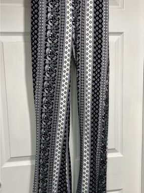 Black & White Boho Print Wide Leg Pants Stretch Leggings
